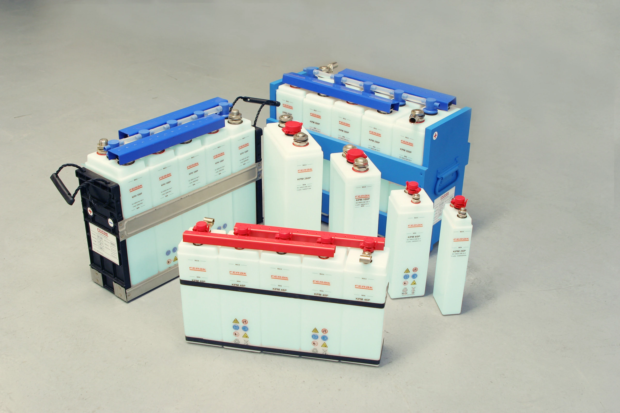 RECYKLACE AKUMULÁTORŮ, VÝKUP LEGOVANÉ OCELI A VÝKUP SPECIÁLNÍCH SLITIN